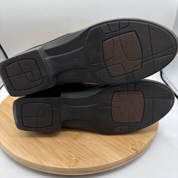 NAOT Helm Black Leather Suede Ankle Boots Dual Zip EU41 US10 Comfort Walking - Picture 8 of 13